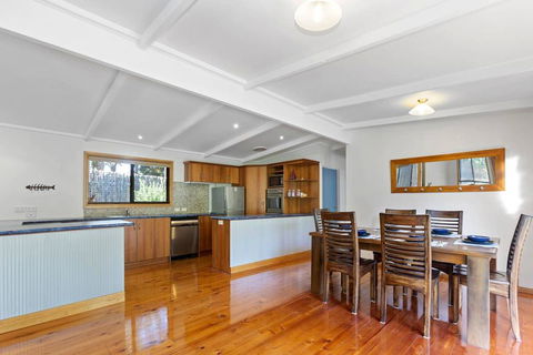 YARRABEE - The Perfect Getaway! - Accommodation Gold Coast 1