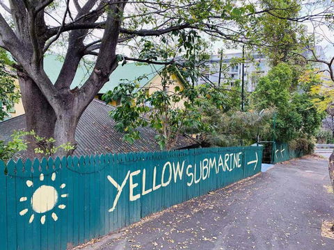 Yellow Submarine Backpackers - Gold Coast 4U 0