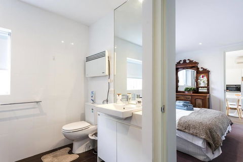 Your Home Away From Home - Accommodation Gold Coast 3