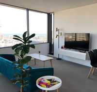 Your Melbourne Home in Free Tram Zone with Great City Lifestyle - Accommodation Gold Coast
