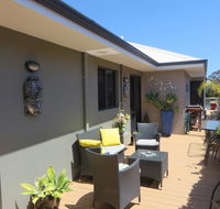 Yunderup Canal Getaway - Gold Coast 4U
