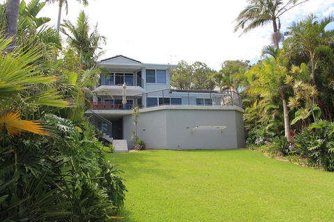 Zaffiro Beach House - Accommodation Gold Coast 0