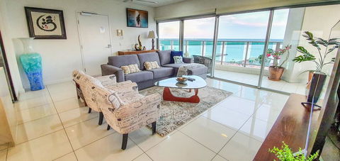 ZEN BY THE WATER - Darwin Premier Retreat - Accommodation Gold Coast 0