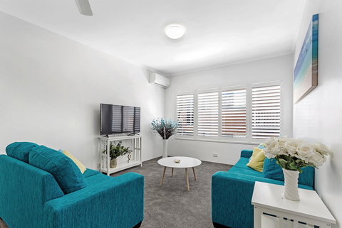 Zenith Unit 7 - Shoal Bay - Accommodation Gold Coast 2