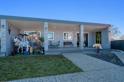 Zoo Villas: Villa Giraffe - Central Wynyard - Accommodation Gold Coast 2