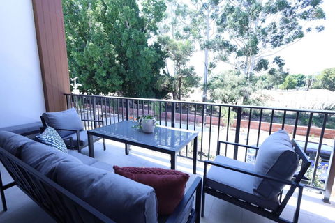 34 High End Quality Home - Glendalough - Sleeps 8 - Gold Coast 4U 2