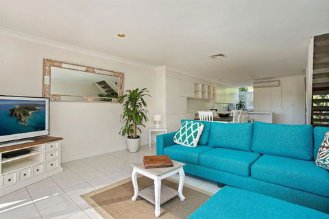 A Perfect Stay - 2 James Cook Apartments - Gold Coast 4U 4