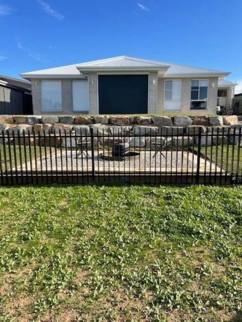 9 Pelican Court, Woodlane - Accommodation Gold Coast 0