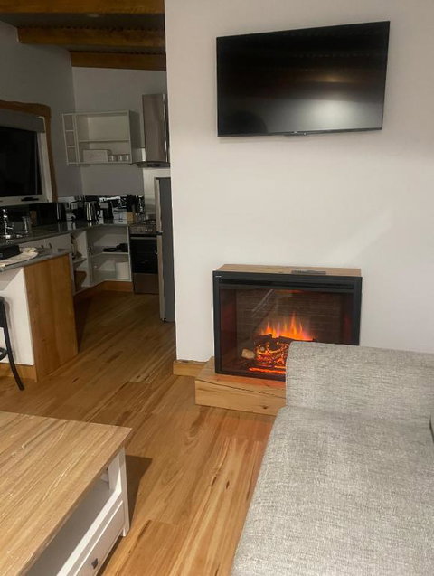 Acacia Hills Retreat - 1 Gold Coast 2