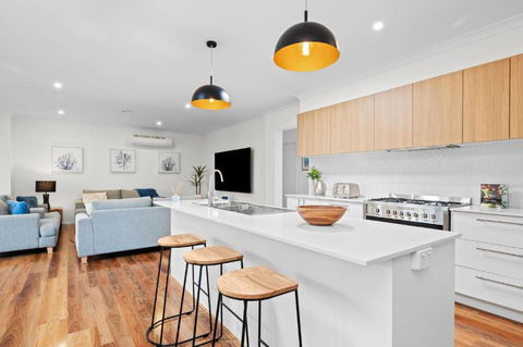 Aerial Beach House 2 - Accommodation Gold Coast 3