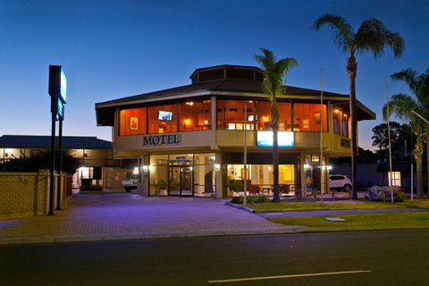Admiral Motel Bunbury - 1 Gold Coast 0