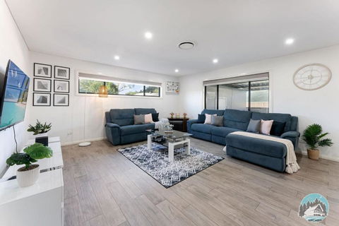 Aircabin - Guildford - 3 Beds Spacious House - Gold Coast 4U 0