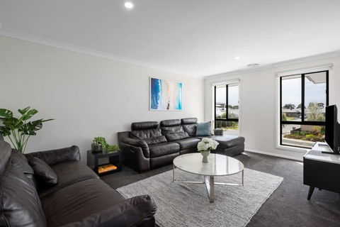 Albury Oasis - Accommodation Gold Coast 2