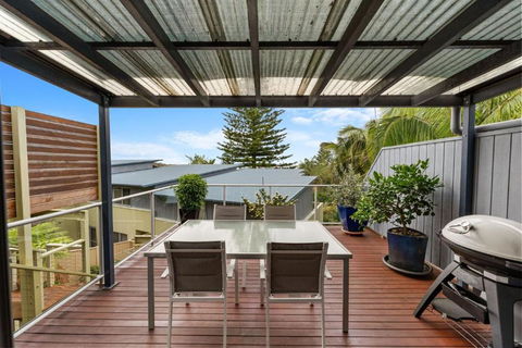 Angourie Blue 5 - Ocean Views - Accommodation Gold Coast 3