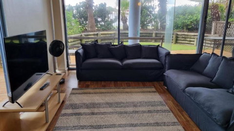 Apartment In Paradise - 1 Gold Coast 3
