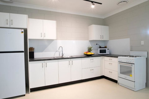 Apartments At Mission Beach - 1 Gold Coast 2