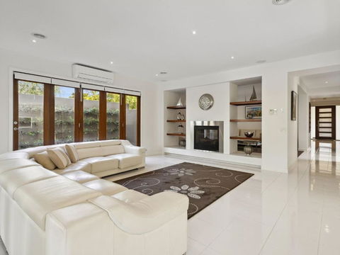 Aquamarine Sorrento Township - Gold Coast 4U 4