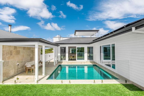 Aquarium 3 Bedroom - Gold Coast 4U 0