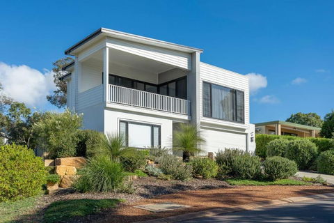 Attunga I Private Properties - Accommodation Gold Coast 0