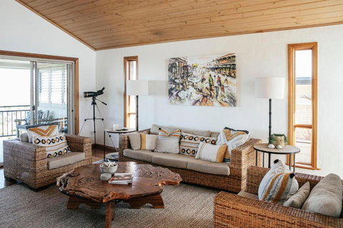 Baan Sabai - Oceanstays - Accommodation Gold Coast 4