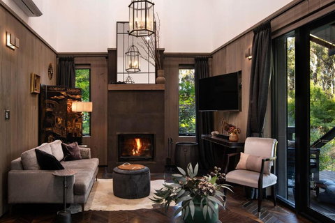 Bainbridge House - Accommodation Gold Coast 1