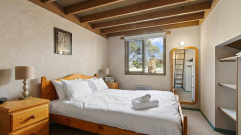 Baiyai - Accommodation Gold Coast 4