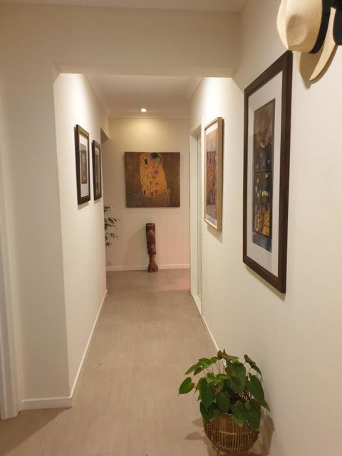 Bali Inspired Home - Accommodation Gold Coast 2