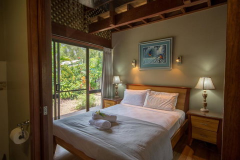 Banfield 3 - Accommodation Gold Coast 2