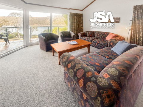 Banksia 1 - Accommodation Gold Coast 2