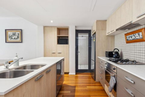 BANN2/5 - Bannister Heritage Hideaway - Accommodation Gold Coast 4