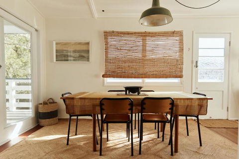 BAY PROPERTIES . The Sailors Upper Deck - Accommodation Gold Coast 2