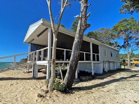 BEACH BACH - Accommodation Gold Coast 0