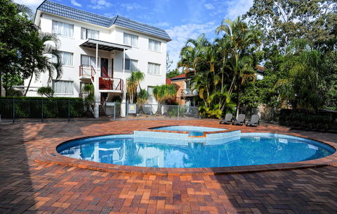 Southport Motel & Apartments - 1 Gold Coast 3
