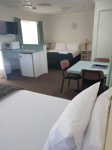 Southport Motel & Apartments - 1 Gold Coast 20