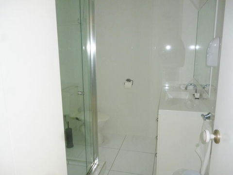 Le Lavandou Holiday Apartments - Gold Coast 4U 3
