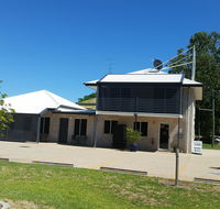 Emerald Park Motel - Accommodation Gold Coast