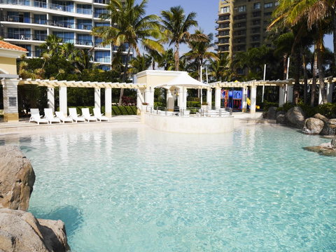 Chevron Renaissance Ocean View - Accommodation Gold Coast 25