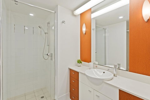 Chevron Renaissance Ocean View - Accommodation Gold Coast 22