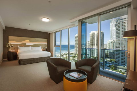 Hilton Surfers Paradise Hotel & Residences - Accommodation Gold Coast 6