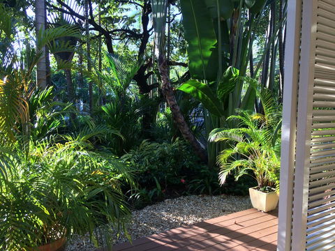 Port Douglas Apartments - Adults Only Oasis - Accommodation Gold Coast 2