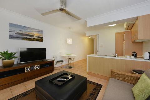 Port Douglas Apartments - Adults Only Oasis - Accommodation Gold Coast 23