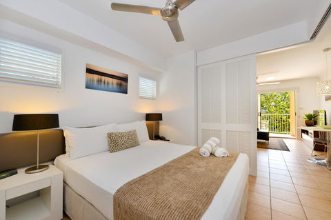 Port Douglas Apartments - Adults Only Oasis - Accommodation Gold Coast 31