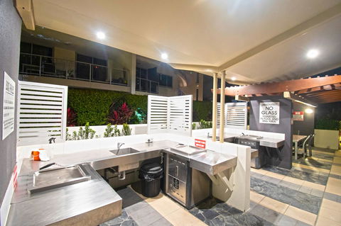 Trilogy Surfers Paradise - Accommodation Gold Coast 5
