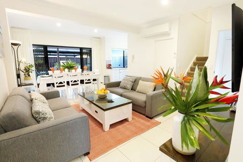 Lotus Retreat - Accommodation Gold Coast 0