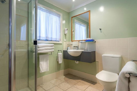 Eastgate On The Range Motel - Accommodation Gold Coast 2