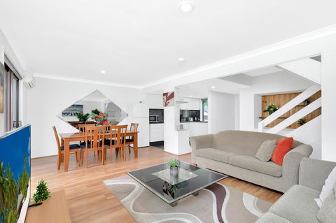 Fountain View Estate - We Accommodate - Accommodation Gold Coast 8