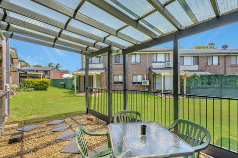 Fountain View Estate - We Accommodate - Accommodation Gold Coast 1