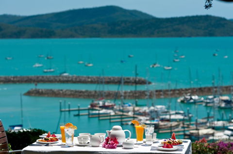Whitsunday Moorings B&B - 1 Gold Coast 4