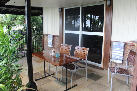 Whitsunday Moorings B&B - 1 Gold Coast 2