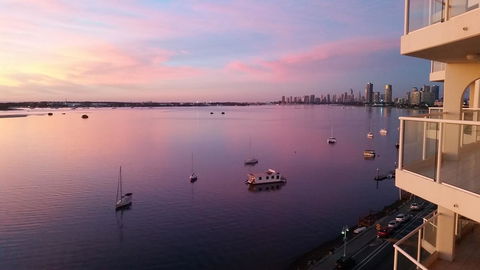 Beaconlea - Accommodation Gold Coast 24